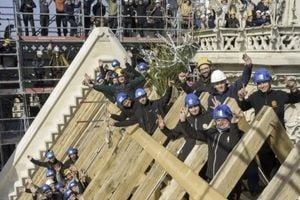 La charpente de la nef de Notre-Dame de Paris est achevée